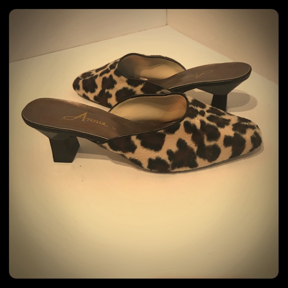 Women’s shoes